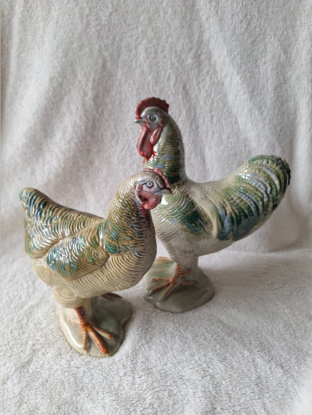 Vintage Madeline Originals California Ceramic Rooster Hen Figurine Pair USA